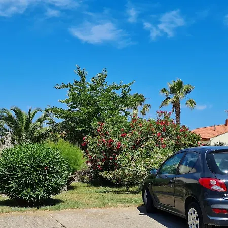 L Hacienda - Appartement 4 A 5 Personnes Proche Plage Et Port - Parking Saint-Cyprien  Exterior photo